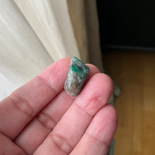 Load image into Gallery viewer, Emerald Tumbles small