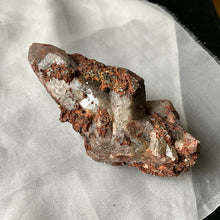 Load image into Gallery viewer, Witches Finger Crystal Helix