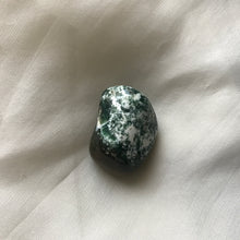 Load image into Gallery viewer, Crystal Spring Season of Transformation Agate