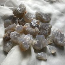 Load image into Gallery viewer, Blue Rose Quartz