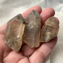 Load image into Gallery viewer, Golden Quartz with Brookite and Silver Rutile