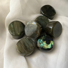 Load image into Gallery viewer, Labradorite buttons