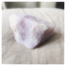 Load image into Gallery viewer, Raw Lavender Quartz Rocks