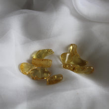 Load image into Gallery viewer, Golden Amber Tumbles - Song of Stones