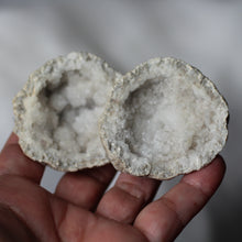 Load image into Gallery viewer, Calcite Geode