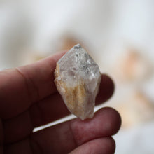 Load image into Gallery viewer, Dot Matrix Celestial Phantom Quartz Crystals