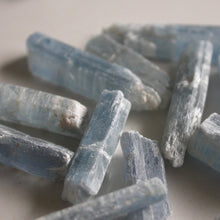 Load image into Gallery viewer, Gem Blue Kyanite buds - Song of Stones