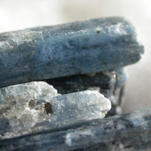 Load image into Gallery viewer, Gem Blue Kyanite Wands - Song of Stones