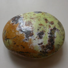 Load image into Gallery viewer, Green Opal - Song of Stones