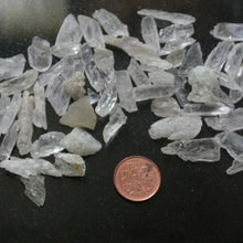 Load image into Gallery viewer, Hiddenite Crystals - Song of Stones
