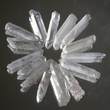 Load image into Gallery viewer, Quartz Crystals from Japan - Song of Stones