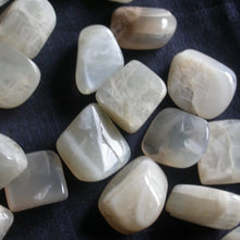 Load image into Gallery viewer, Moonstone - Song of Stones