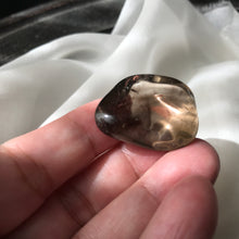 Load image into Gallery viewer, Natural Ouro Verde Metamorphosis Quartz tumble
