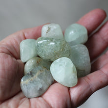 Load image into Gallery viewer, Prehnite