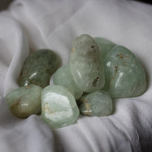 Load image into Gallery viewer, Prehnite