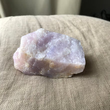 Load image into Gallery viewer, Raw Lavender Quartz Rocks