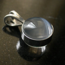 Load image into Gallery viewer, Star Metamorphosis Pendant - Song of Stones