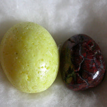 Load image into Gallery viewer, Sulphur and Cinnabar Alchemical Marriage - Song of Stones