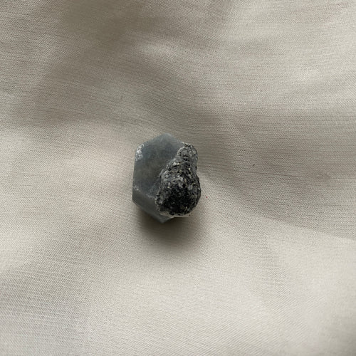Queen Mother Sapphire Crystal