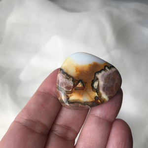 Carrying Creation Oregon Opal
