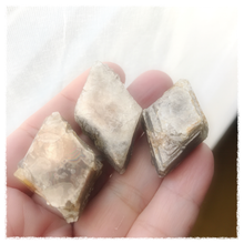 Load image into Gallery viewer, Mica Diamonds