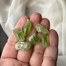 Load image into Gallery viewer, Raw Peridot Crystals
