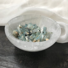 Load image into Gallery viewer, Aquamarine Crystals