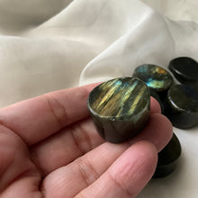 Load image into Gallery viewer, Labradorite buttons