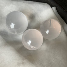 Load image into Gallery viewer, Star Rose Quartz misty blush