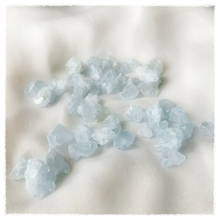Load image into Gallery viewer, Celestite raw Crystals