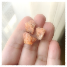 Load image into Gallery viewer, Raw Sunstone