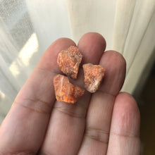 Load image into Gallery viewer, Raw Sunstone