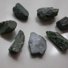 Load image into Gallery viewer, Raw Chrome Diopside - Song of Stones