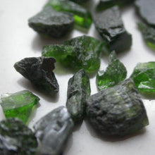 Load image into Gallery viewer, Raw Chrome Diopside - Song of Stones