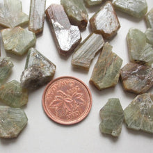 Load image into Gallery viewer, Chrysoberyl Crystals - Song of Stones