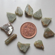 Load image into Gallery viewer, Chrysoberyl Crystals - Song of Stones