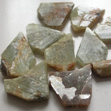 Load image into Gallery viewer, Chrysoberyl Crystals - Song of Stones