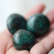 Load image into Gallery viewer, Chrysocolla Tumbles from Peru - Song of Stones