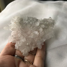 Load image into Gallery viewer, Crystal Sheep