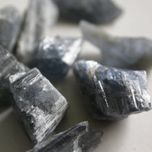 Load image into Gallery viewer, Cyprine Crystals - Song of Stones