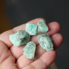 Load image into Gallery viewer, Emeralds from Oz Circle of 5 B