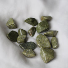 Load image into Gallery viewer, Epidote Tumbles