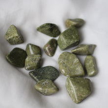 Load image into Gallery viewer, Epidote Tumbles