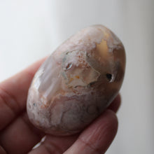 Load image into Gallery viewer, Flower Agate - Song of Stones