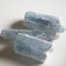 Load image into Gallery viewer, Gem Blue Kyanite buds - Song of Stones