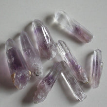 Load image into Gallery viewer, Guerro Amethyst Crystals - Song of Stones