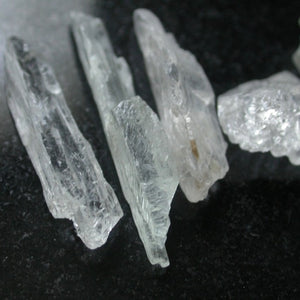 Hiddenite Crystals - Song of Stones