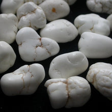 Load image into Gallery viewer, Howlite - Song of Stones