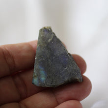 Load image into Gallery viewer, Labradorite - Song of Stones