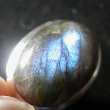 Load image into Gallery viewer, Flashy Labradorite Pendant 3 - Song of Stones